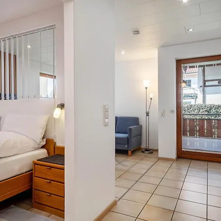 Апартаменты Gaestehaus Heinemann - Eg3 Лангенарген